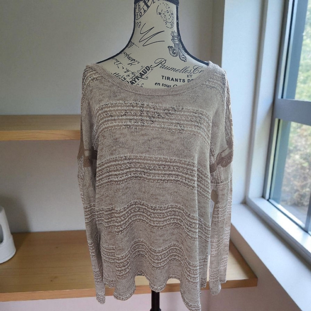 Chic Off-the-Shoulder Beige‎ Sweater